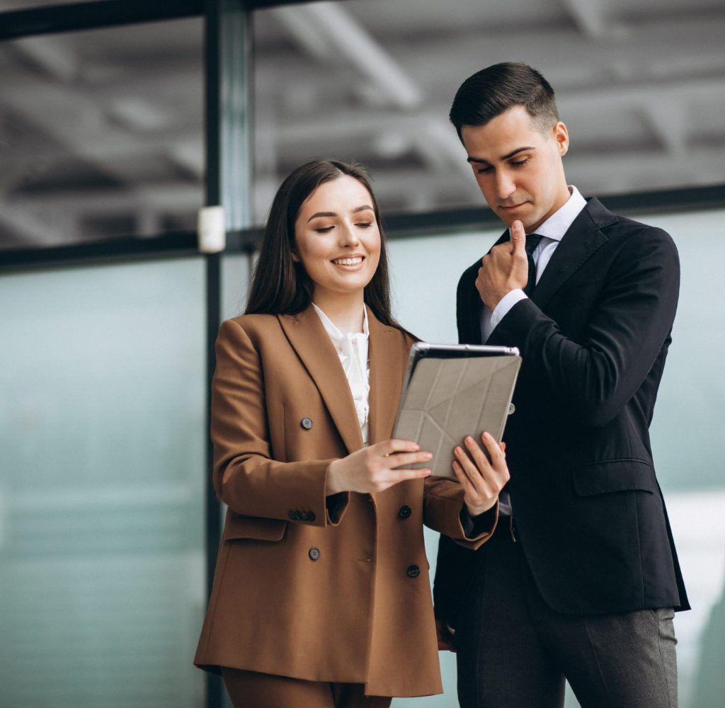 "Consultoria e Assessoria em Marketing Digital com foco em Inteligência Artificial para acelerar a Transformação Digital de empresas. A Cake Comunicação Digital proporciona sucesso na geração e gestão de novas demandas comerciais, integrando canais de vendas tradicionais e digitais e promovendo uma conexão estratégica com o cliente ao longo de sua jornada de compra."