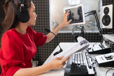 Conteúdo em áudio: a ascensão dos podcasts e do clubhouse no marketing digital